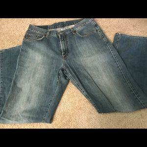 Lucky Brand jeans bootleg size 34